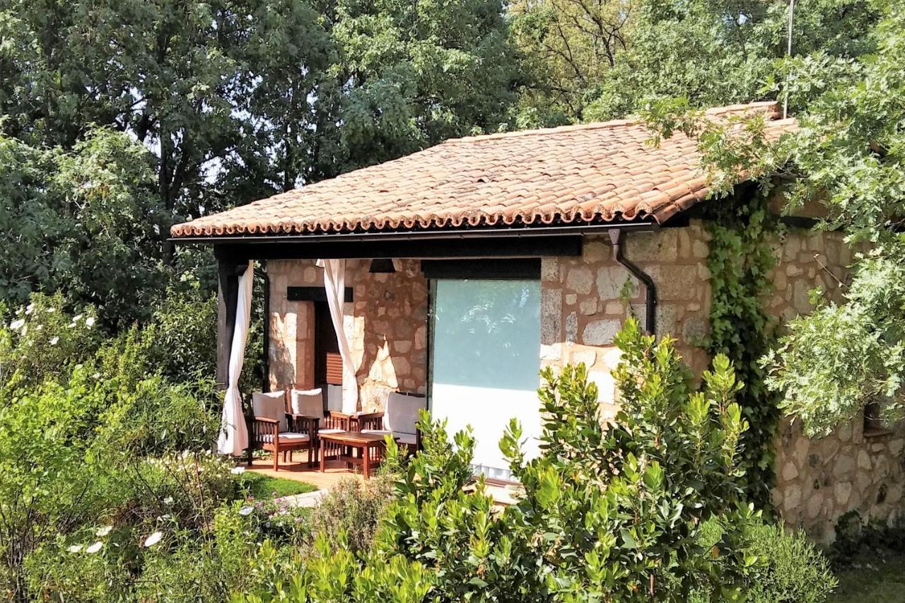 Apartamentos El Roble Valverde de la Vera Exterior foto